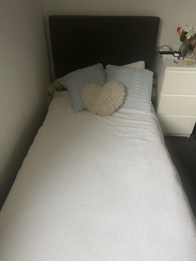Single ottoman bed frame