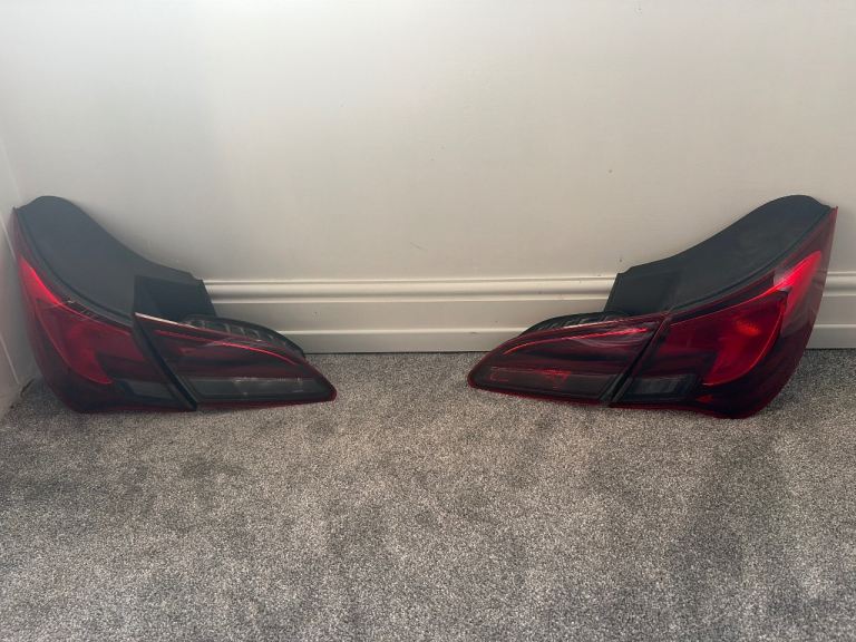 Astra gtc rear lights