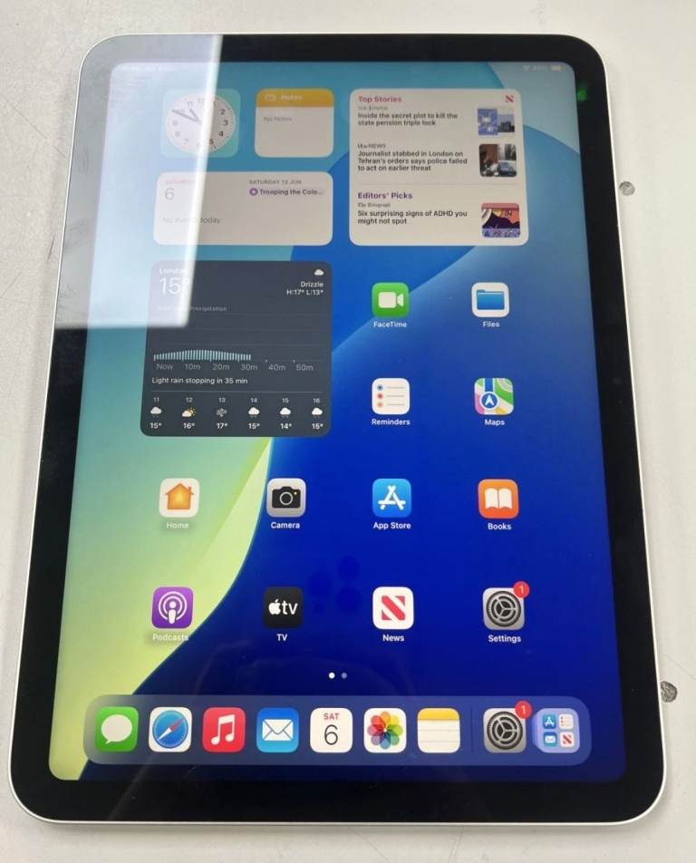 Apple iPad 10th Gen 10.9 Inch, WiFi, 64GB