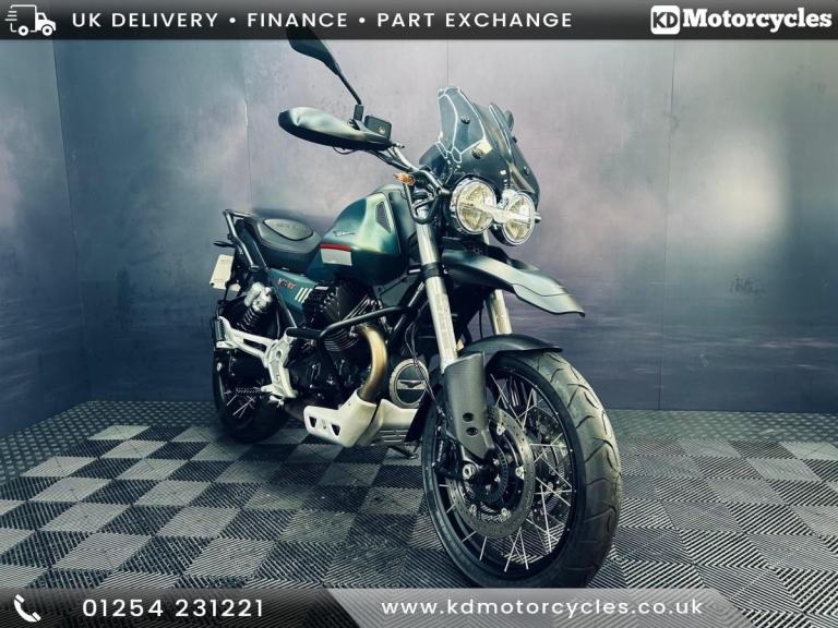 Moto Guzzi V85 TT, 2022