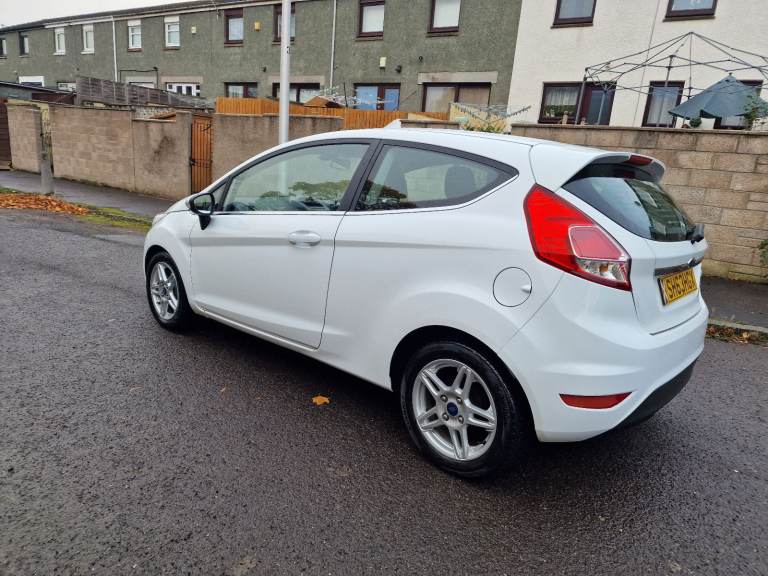 Ford, FIESTA, Hatchback, 2013, Manual, 1498 (cc), 3 doors