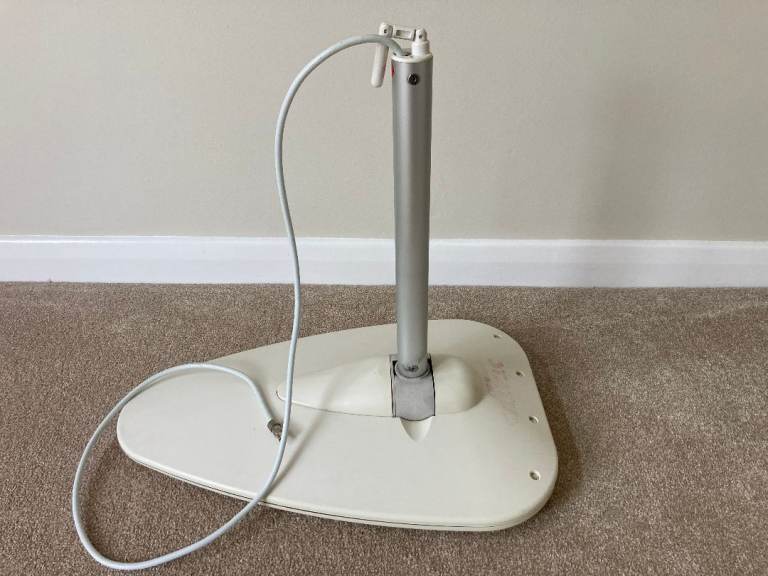 Status 530 Caravan Motorhome TV Aerial Amplifier Digital Analogue