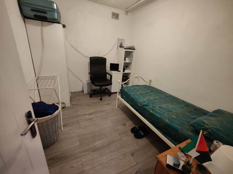 Room To Rent