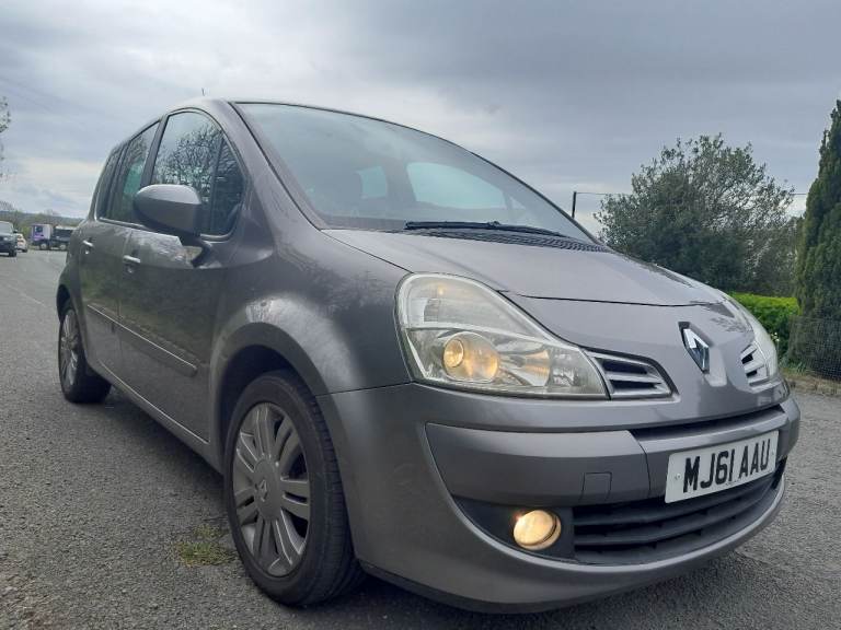 Renault, GRAND MODUS, Hatchback, 2011, Manual, 1461 (cc), 5 doors