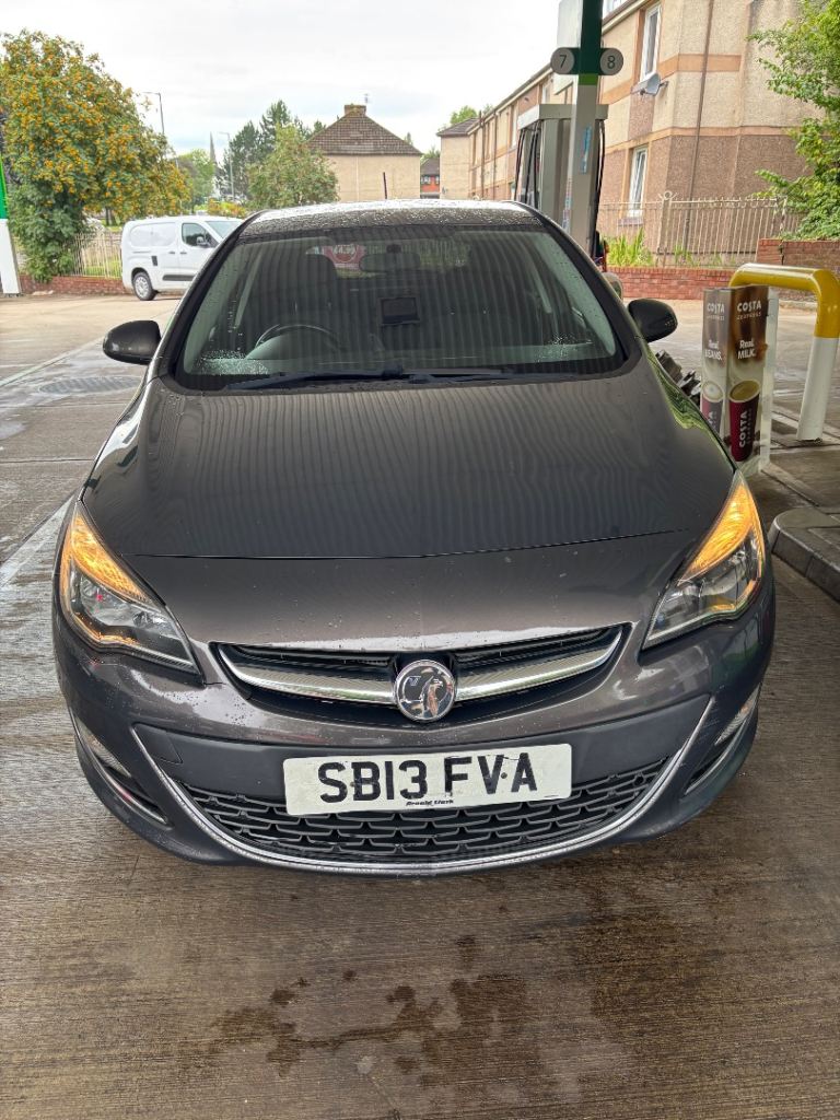 Vauxhall, ASTRA, Hatchback, 2013, Manual, 1398 (cc), 5 doors
