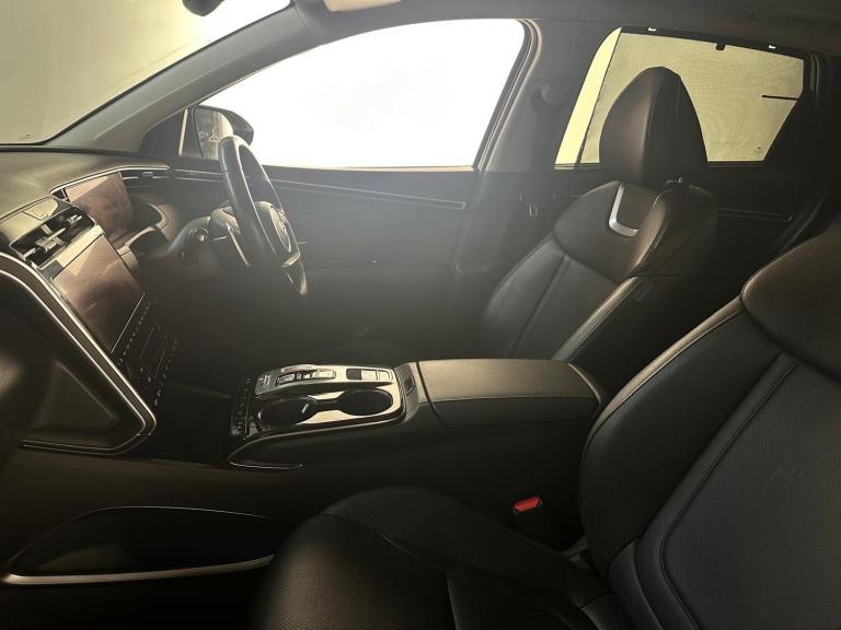 2024 Hyundai TUCSON 1.6 h T-GDi 13.8kWh Ultimate Auto 4WD Euro 6 (s/s) 5dr ESTATE Petrol/Electric...