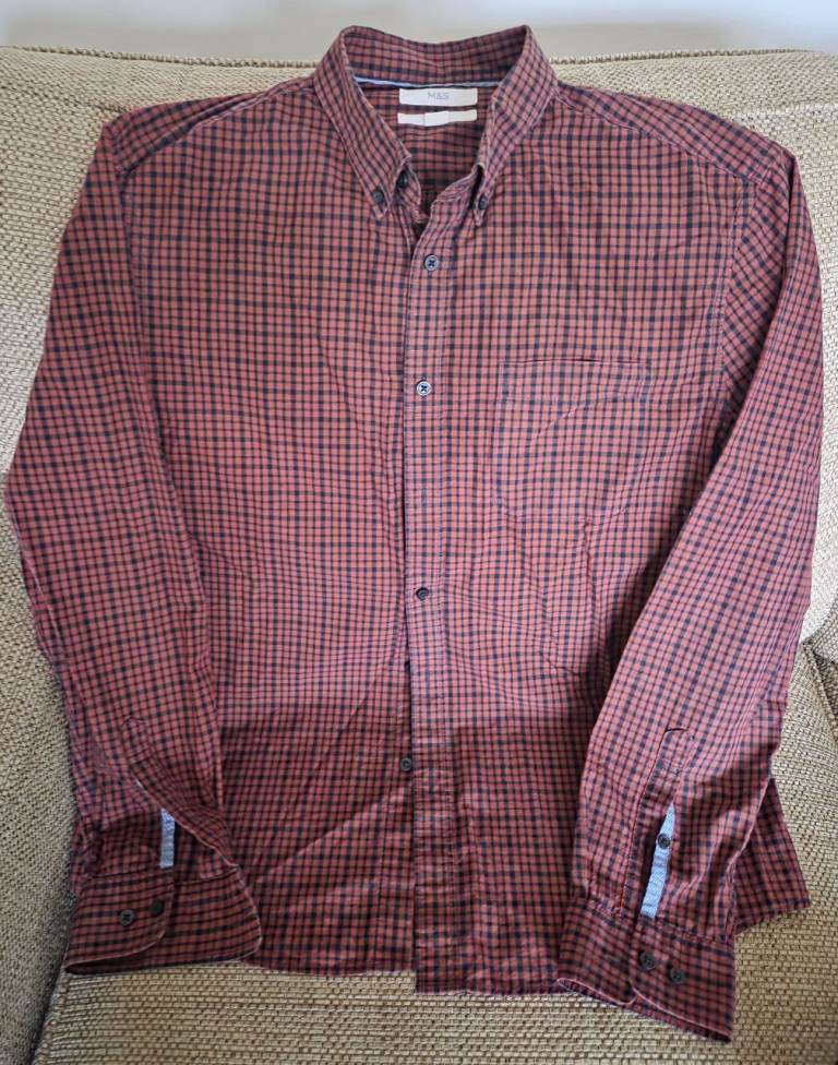 Men's M&S Large regular fit shirt