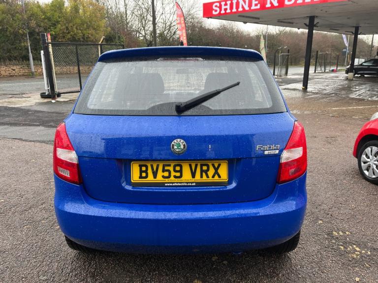 2009 Skoda Fabia 1.2 1 5dr HATCHBACK Petrol Manual