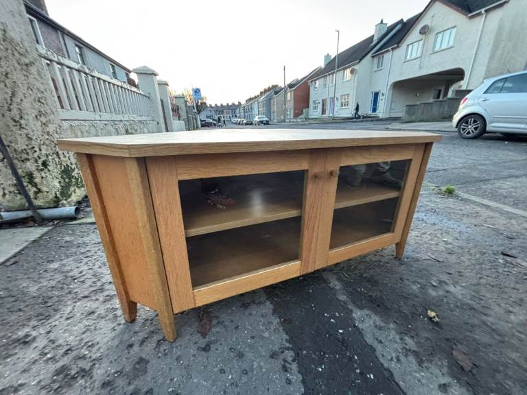 image for Oakwood tv cabinet only £49