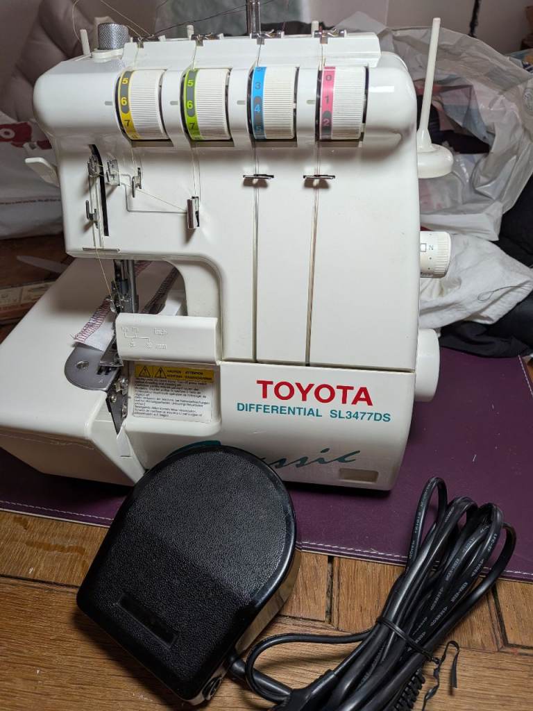 Toyota SL3477DS Differential Overlocker Sewing Machine - Good Condition