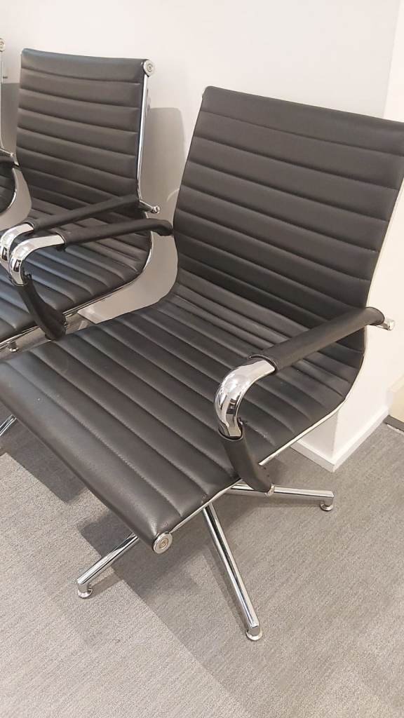 Black Executive Office Chairs – Chrome Frame - 6 pieces 