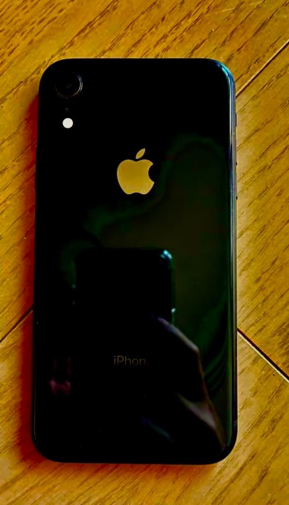 iPhone XR 64gb