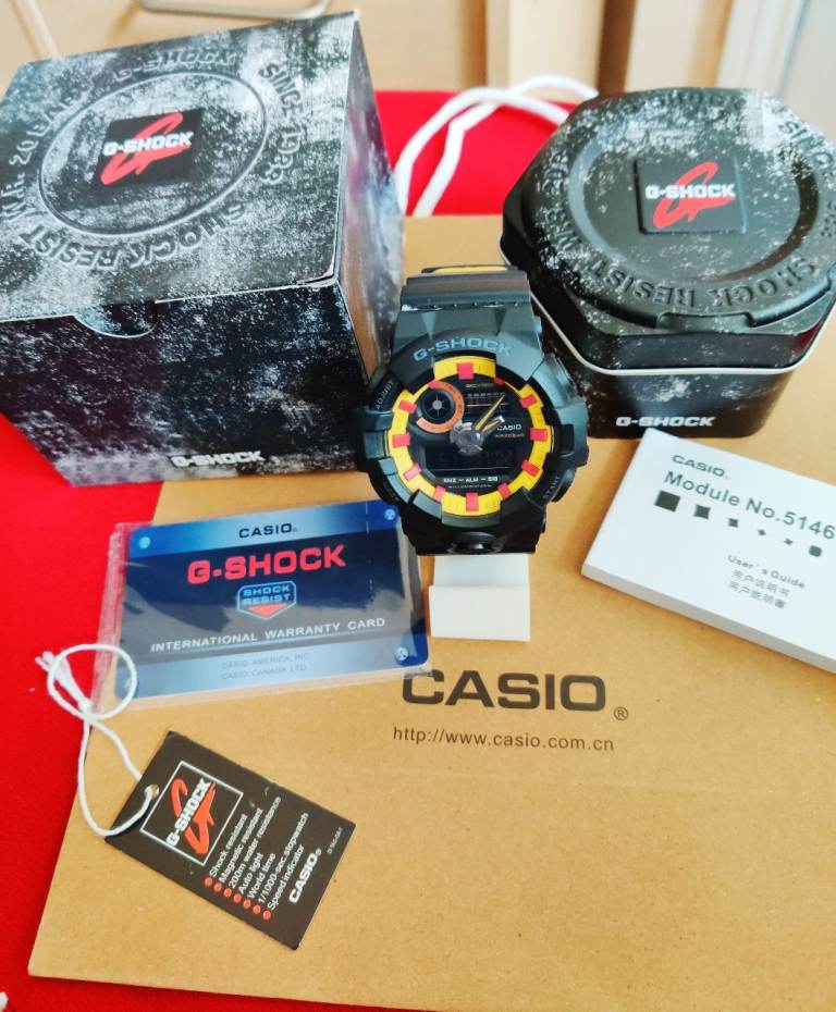 Casio G-SHOCK GA 5522 Black and Yellow Boxed with booklet and gift bag