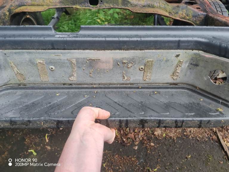 Navara d40 rear bumper