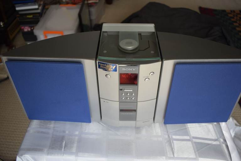 Sony CMT-ED2 Micro HiFi Component System