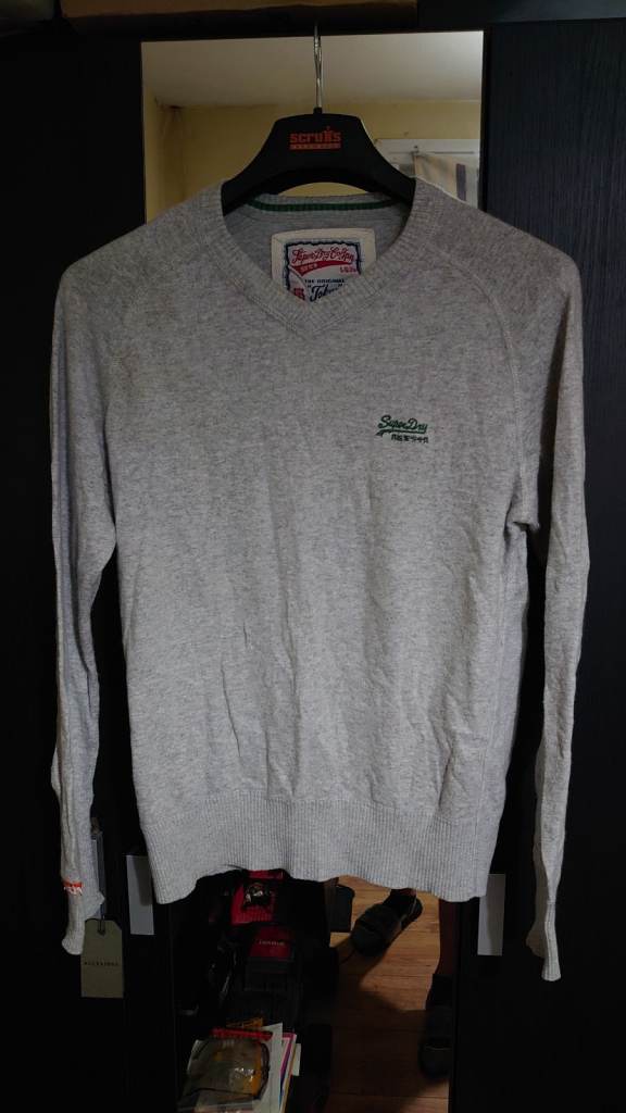 Mens Superdry Light Grey Jumper size Medium 