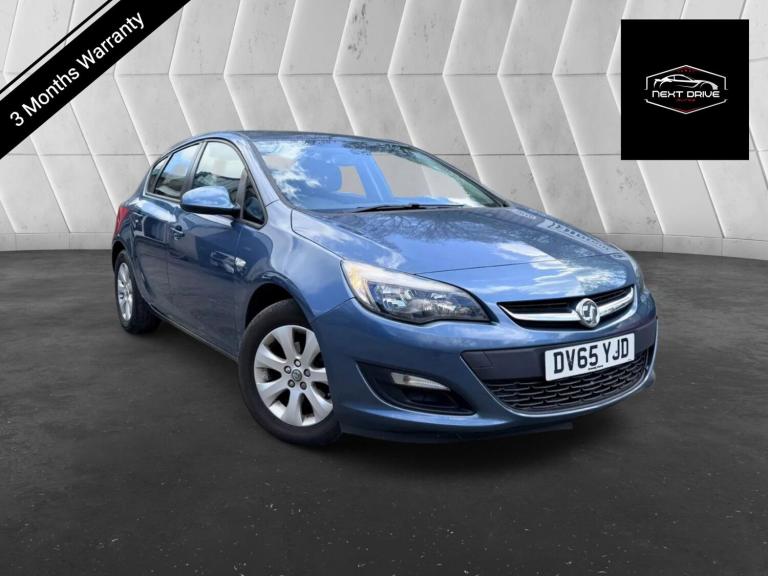 2015 Vauxhall Astra 1.6i 16V Design 5dr HATCHBACK PETROL Manual