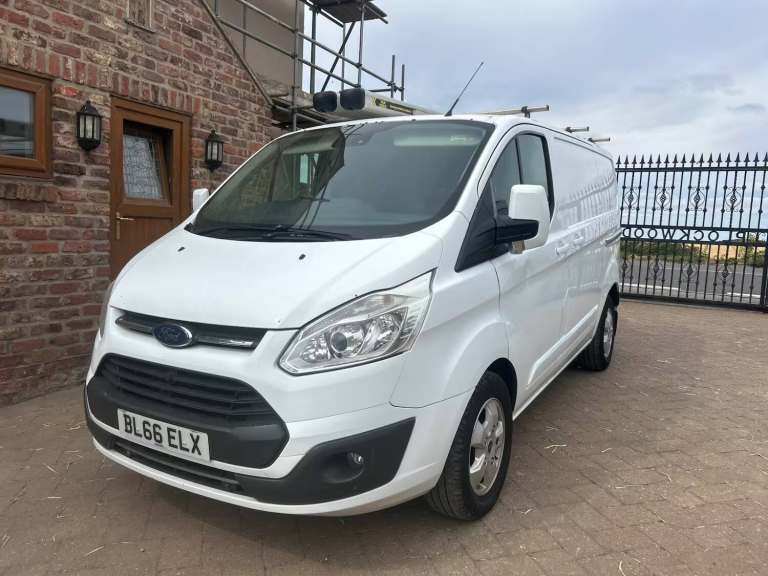 2016 Ford Transit Custom 2.0 TDCi 130ps Low Roof Limited Van PANEL VAN Diesel Manual