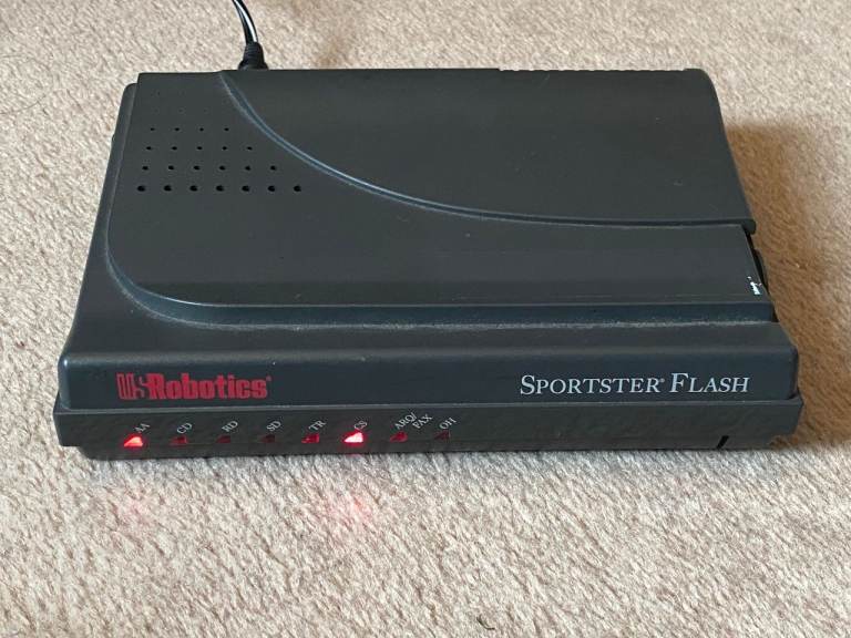 U.S. Robotics (USR) Sportster Flash 56K External V.34/V.90 Serial Modem