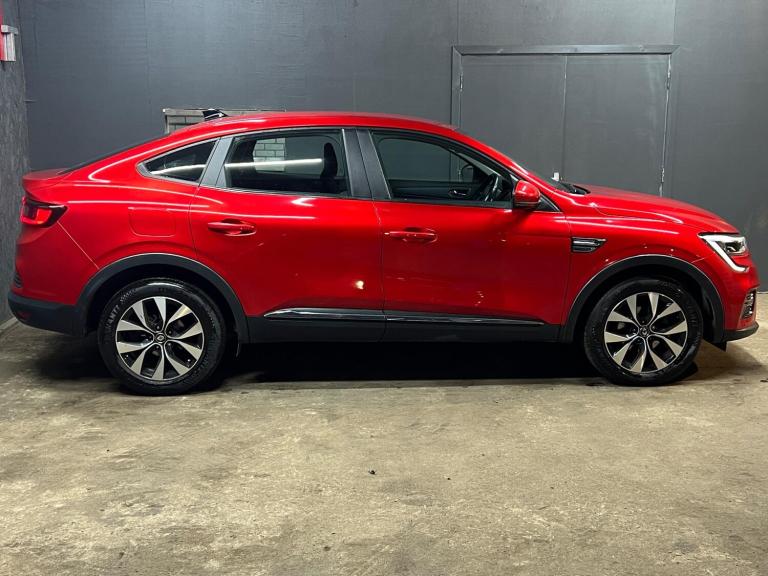 2022 Renault Arkana 1.3 TCe MHEV Iconic EDC 2WD Euro 6 (s/s) 5dr COUPE Petrol Automatic