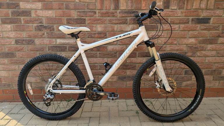 Carrera Fury Mountain Bike - L 20Inch