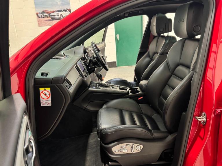 2017 Porsche Macan GTS 5dr PDK ESTATE PETROL Automatic