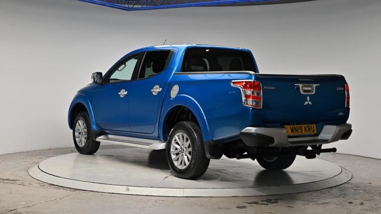 2019 Mitsubishi L200 2.4 DI-D DC Barbarian 4WD Euro 6 4dr PICK UP Diesel Manual