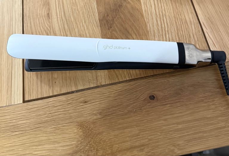 GHD Platinum + Hair Straighteners in exc condition 