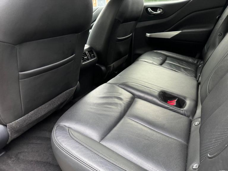 2020 Nissan Navara 2.3 dCi Tekna Auto 4WD Euro 6 4dr PICK UP Diesel Automatic