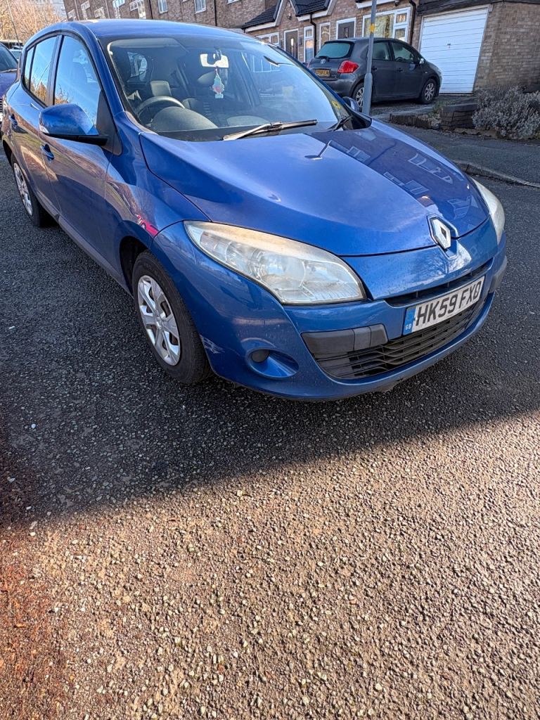 Renault, MEGANE, Hatchback, 2010, Manual, 1598 (cc), 5 doors