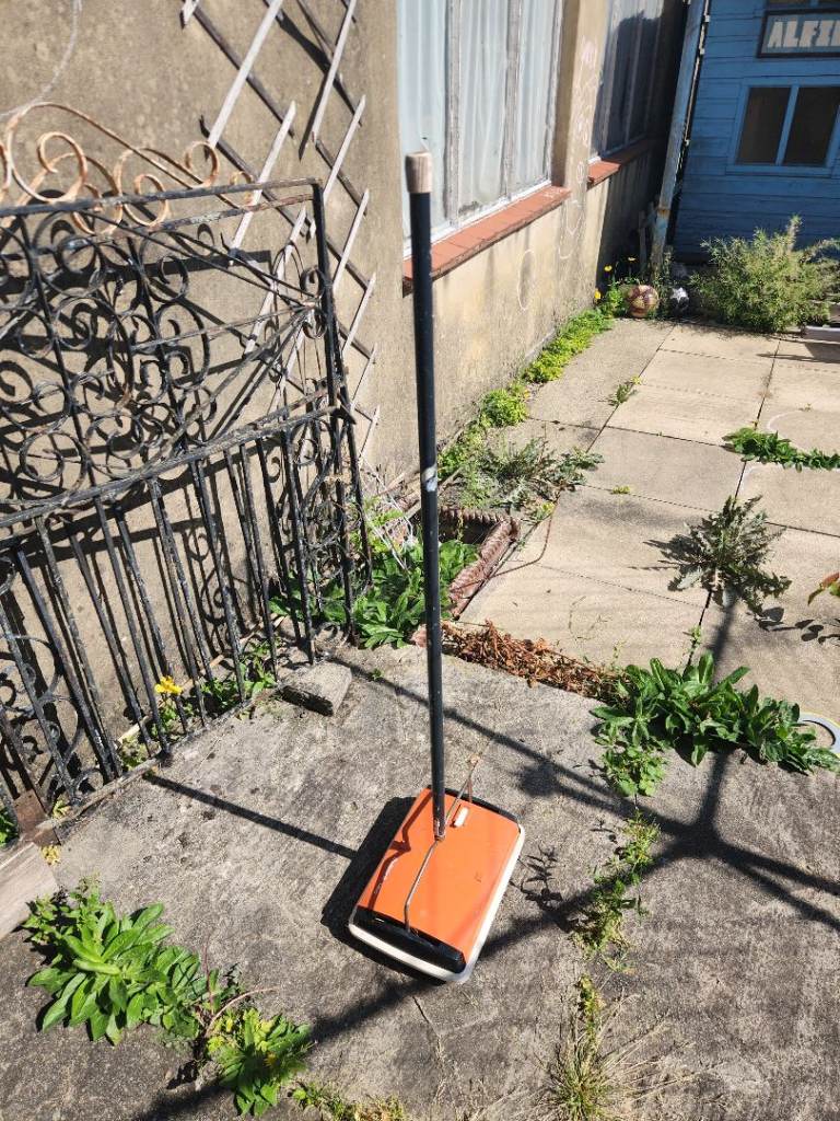 Orange Manual Push Lawn Mower