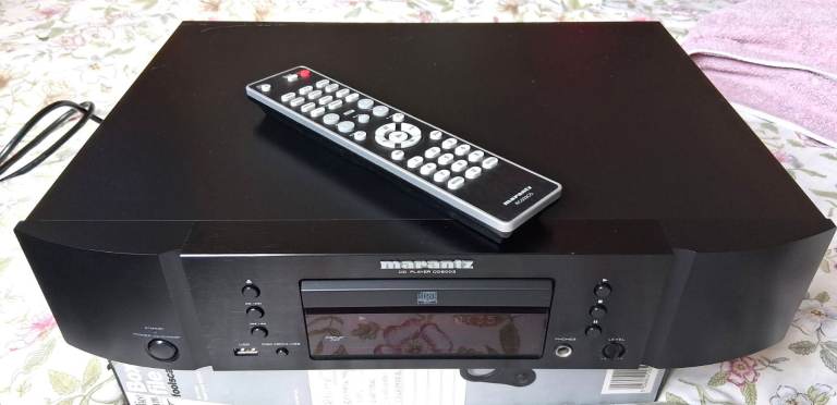 Marantz CD6003 ~ full working order; with remote control.
