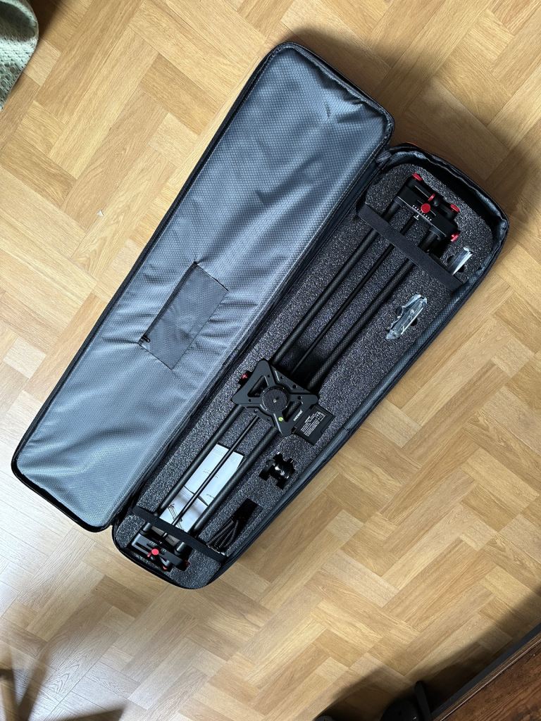 NEEWER 39.4”/100cm Motorized Camera Slider - BRAND NEW