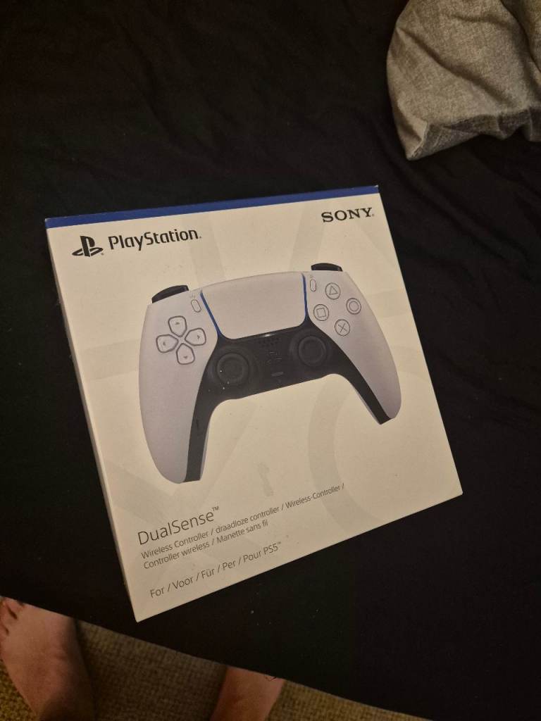 Sony PlayStation DualSense Controller – White, Brand New in Box