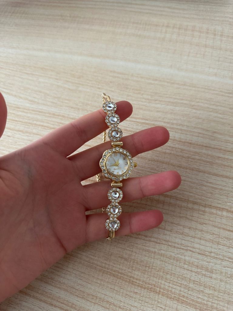 Women's Vintage Pulley Watch (need sold)