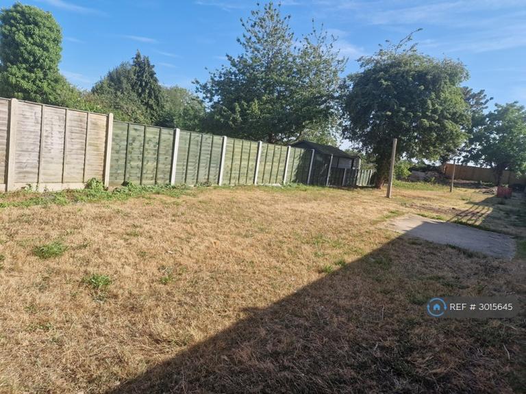 3 bedroom house in Spring Road, St. Osyth, Clacton-On-Sea, CO16 (3 bed) (#3015645)