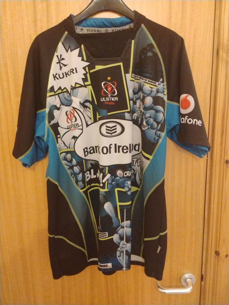 Ulster Rugby kukri Jersey shirt rare comic book version medium 