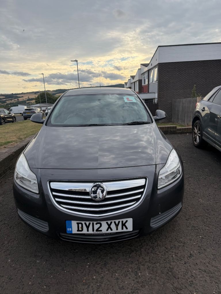 Vauxhall, INSIGNIA, Hatchback, 2012, Manual, 1796 (cc), 5 doors
