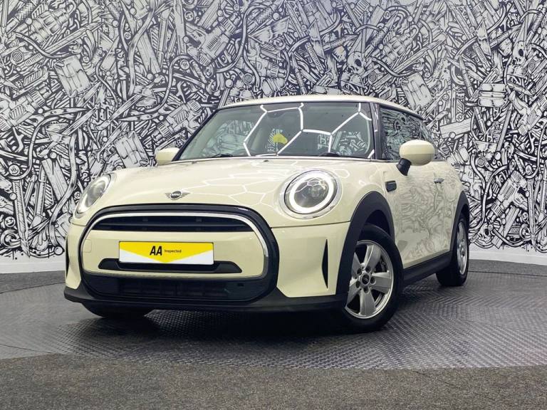 2021 MINI Hatch 1.5 Cooper Classic Hatchback 3dr Petrol Manual Euro 6 (s/s) (136 ps) Hatchback Pe...