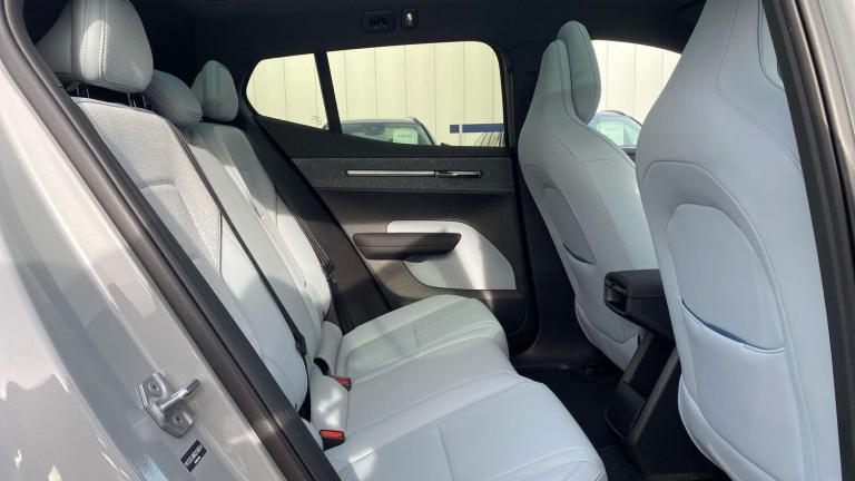 2025 Volvo EX30 Single Motor Extended Range 69kWh Ultra SUV 5dr Electric Auto (272 ps) ESTATE Ele...