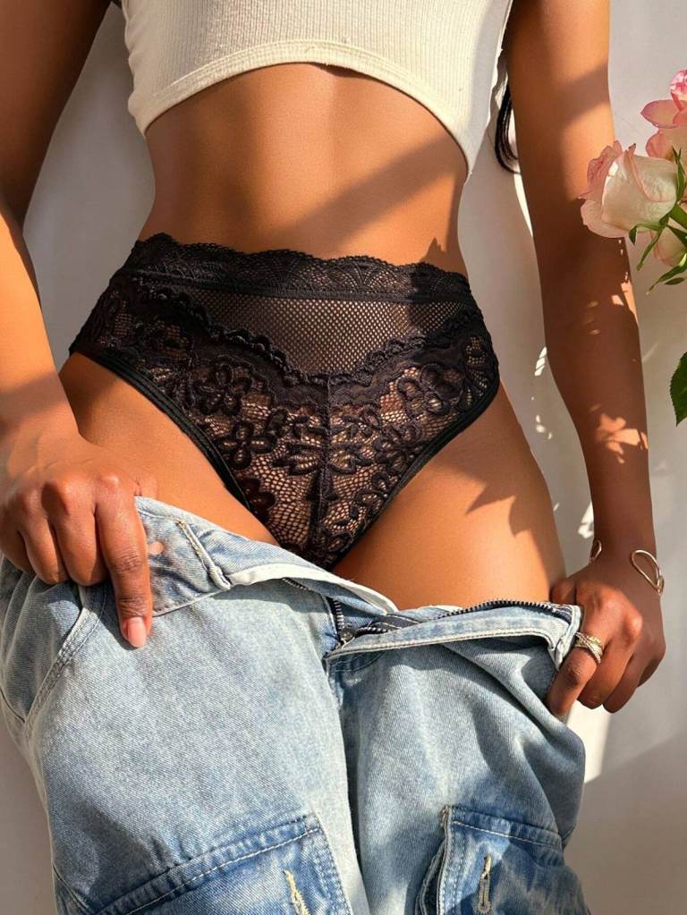 New Lace Patchwork Thong Panties (10)