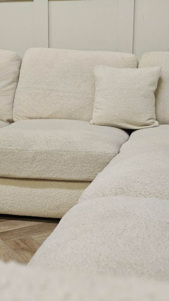 Oak Furniture Land Cream Corner Sofa (Delivery Available)