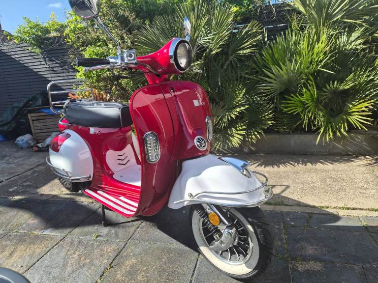 Lexmoto, MILANO, 2016, 125 (cc)