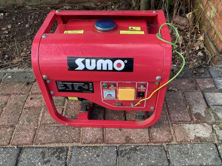 SUMO GENERATOR