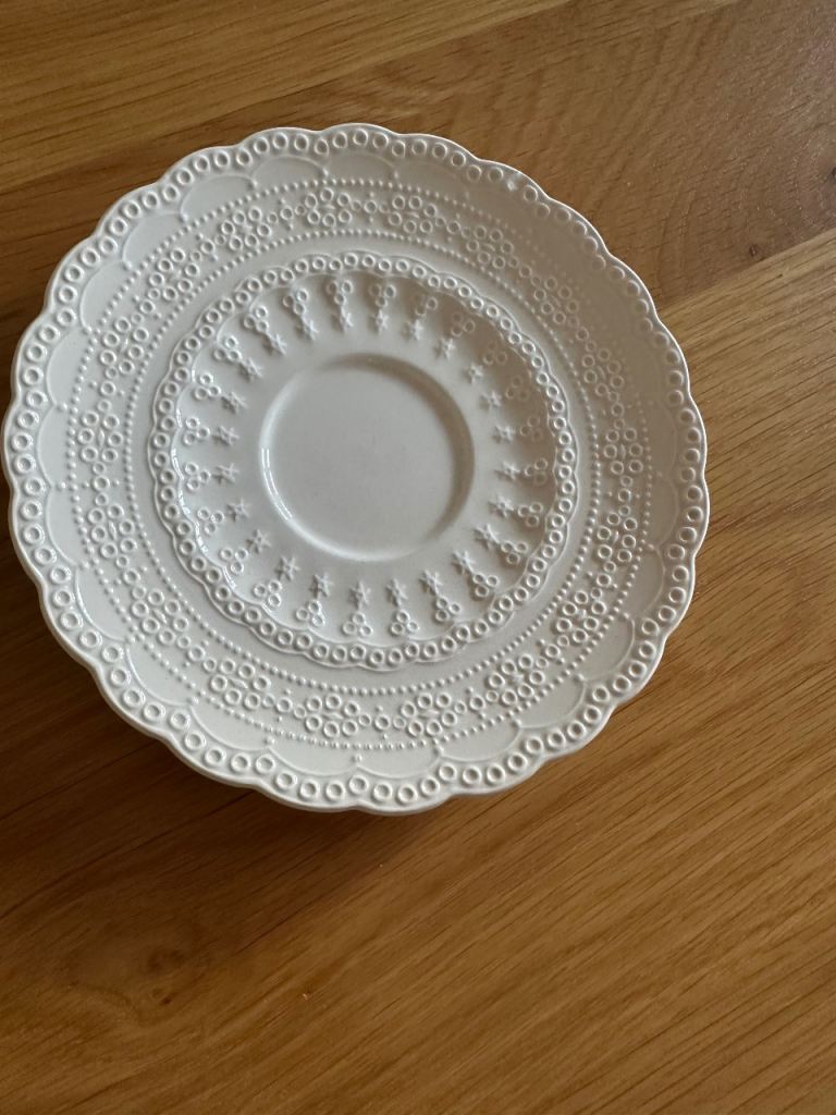Spode's Jewel Copeland White Ceramic Plate - Good Condition