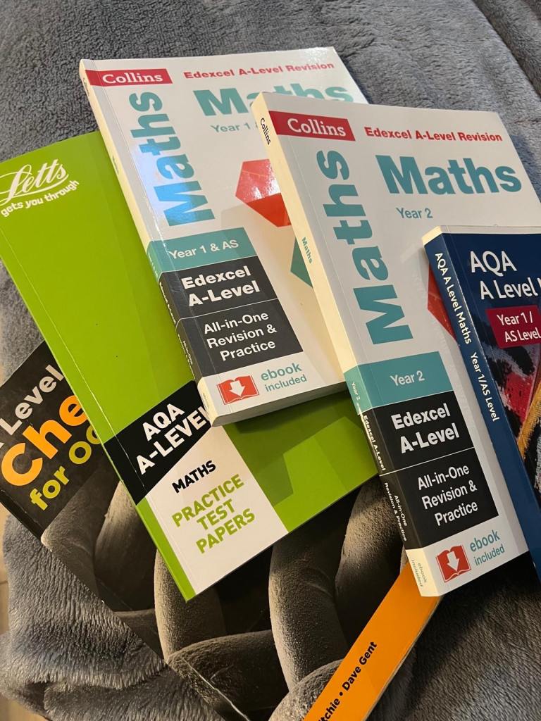 A-Level Maths & Chemistry Revision Books Bundle – Excellent Condition