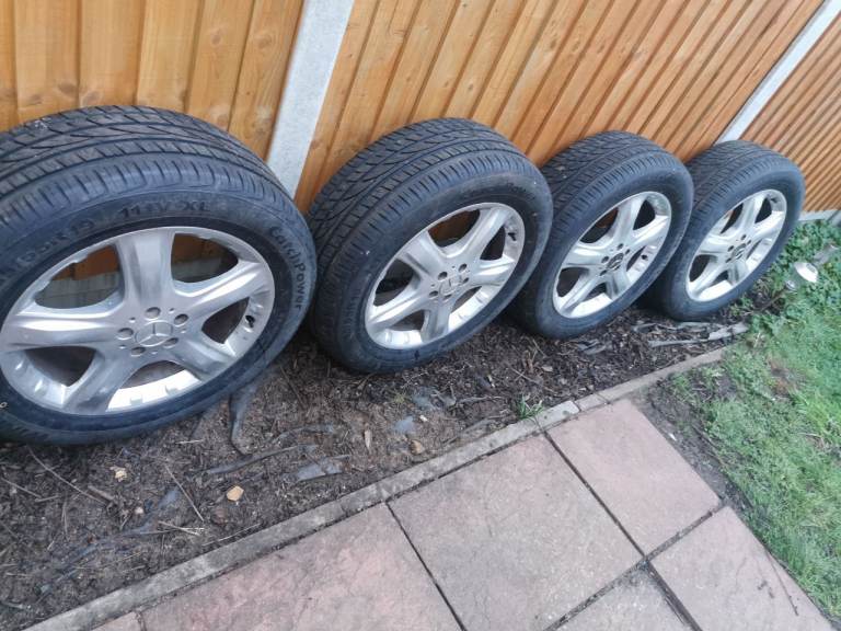 Genuine Mercedes 19” Alloy Wheels with Tyres – 255/55 R19 – ML / GLE 