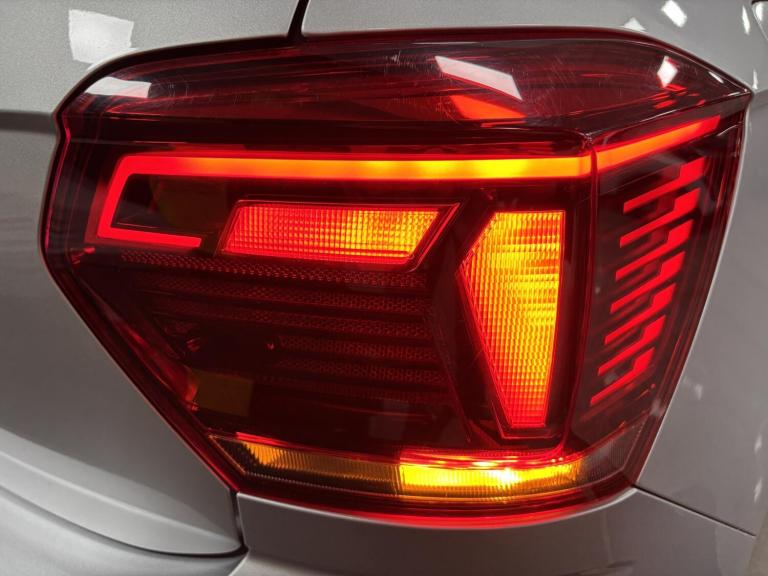 2018 Volkswagen Polo 1.0 TSI R-Line Hatchback 5dr Petrol Manual Euro 6 (s/s) (115 ps) Hatchback P...