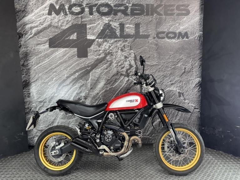 DUCATI SCRAMBLER 800 desert sled 2017