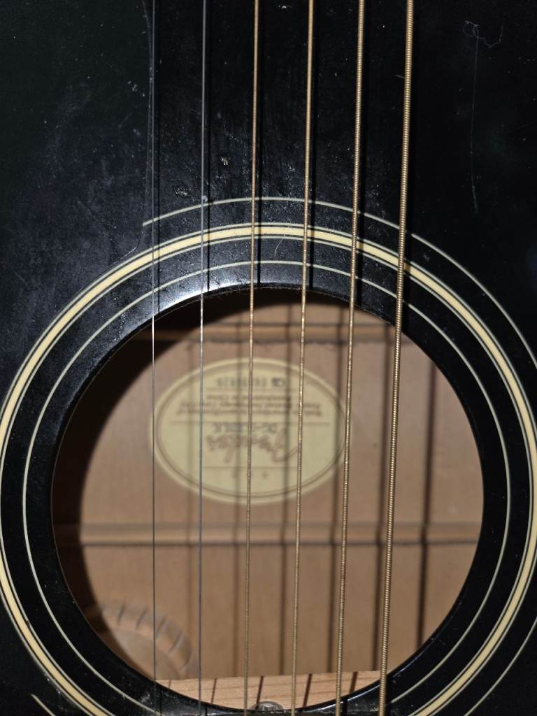 Black Fender Acoustic Guitar – Good Condition